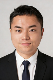 博士  董家亮